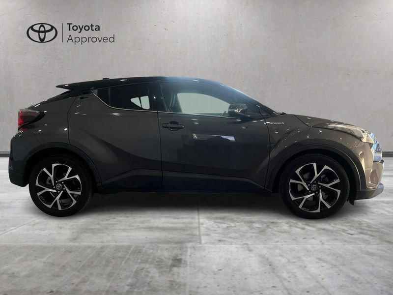 Toyota C-HR C-HR 1.8h Style 2wd e-cvt my18