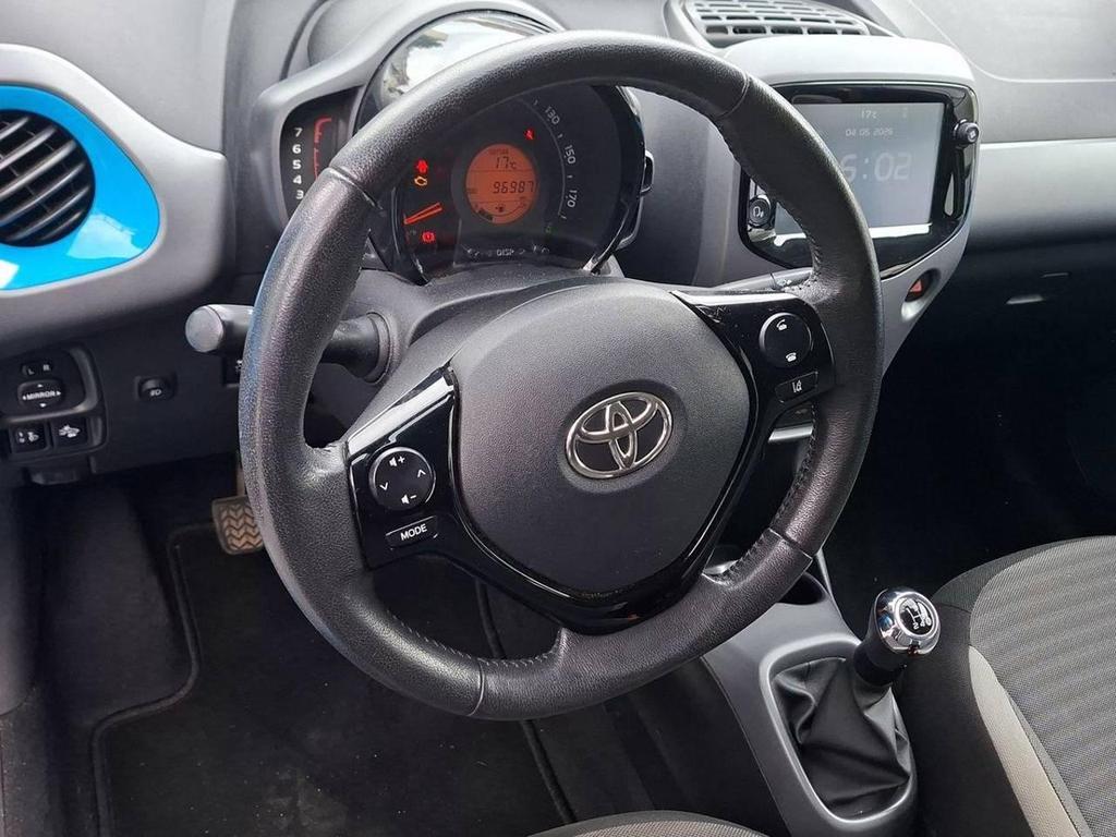 Toyota Aygo 5 Porte 1.0 VVT-i x-play