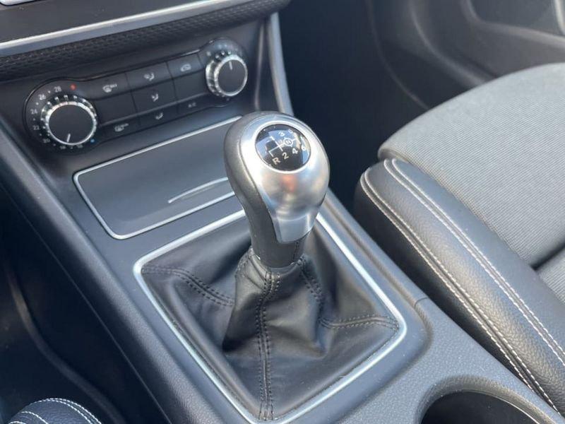Mercedes-Benz Classe A A 200 D BUSINESS