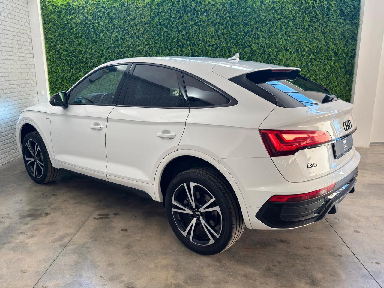 Audi Q5 40 TDI 204 CV quattro S tronic line