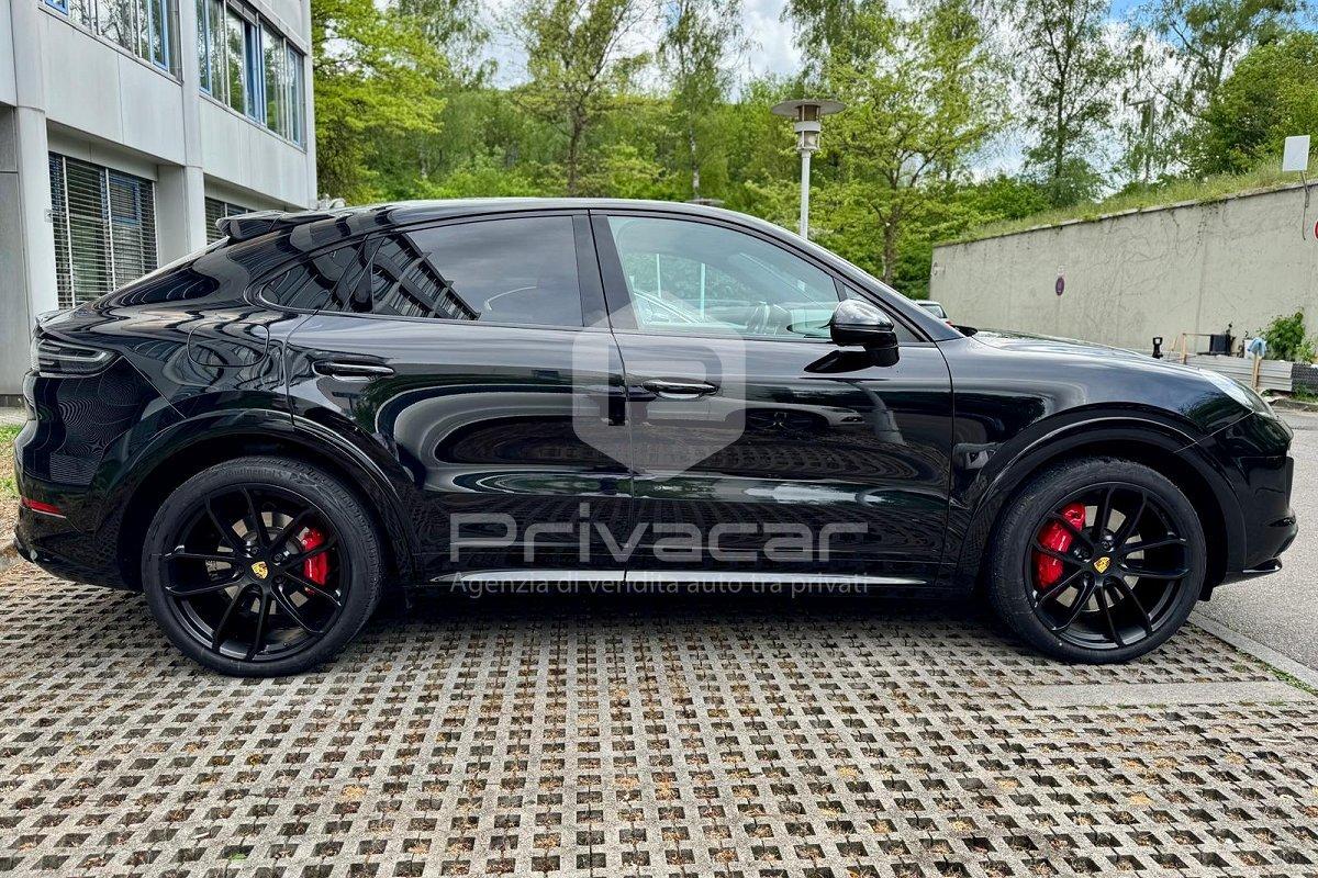 PORSCHE Cayenne Coupé 4.0 GTS