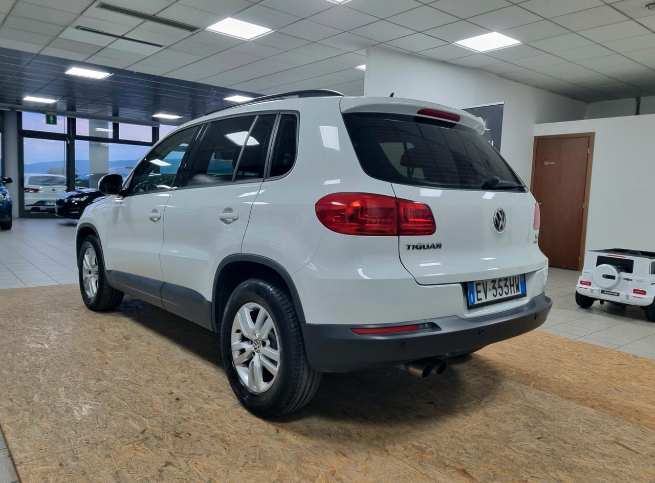 VOLKSWAGEN TIGUAN 2.0 TDI 110 CV Sport & style