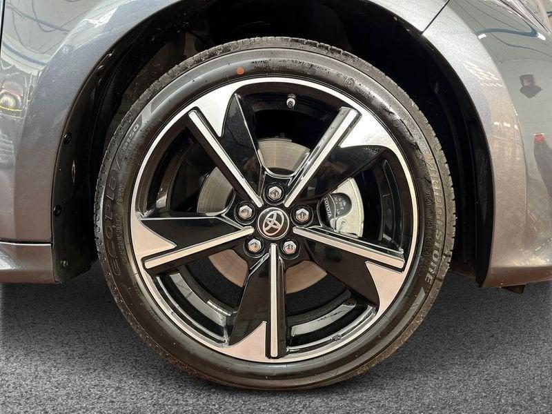 Toyota Yaris IV 2020 1.5h 130 Lounge