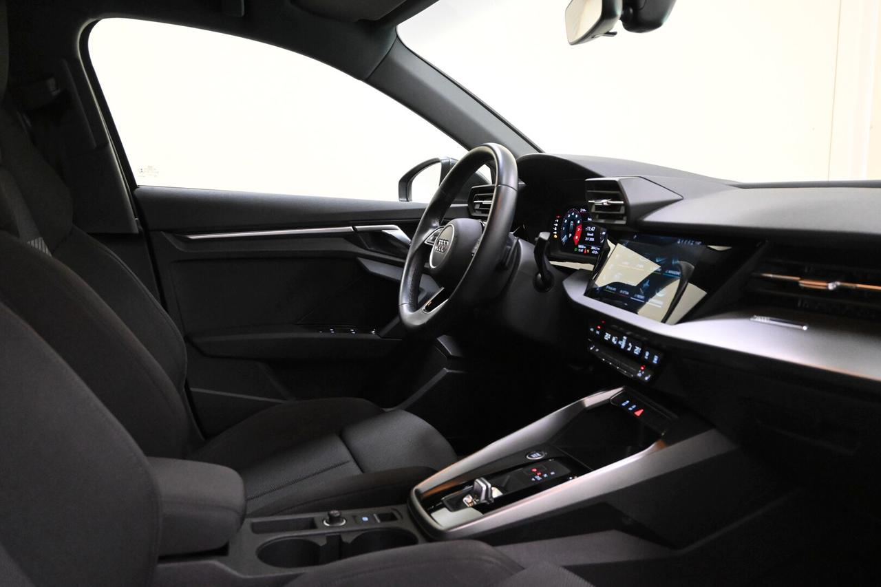 AUDI A3 4ª serie A3 SPB 35 TFSI S tronic S lin...