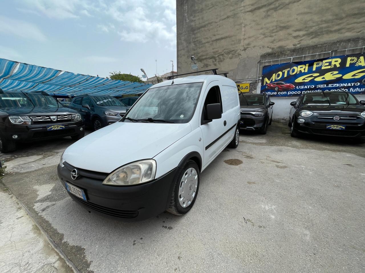Opel Combo 1.7 CDTI 101CV 3p. Van