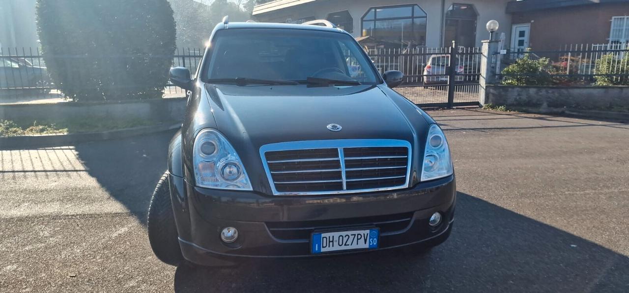 Ssangyong REXTON II 2.7 XDi TOD Luxury