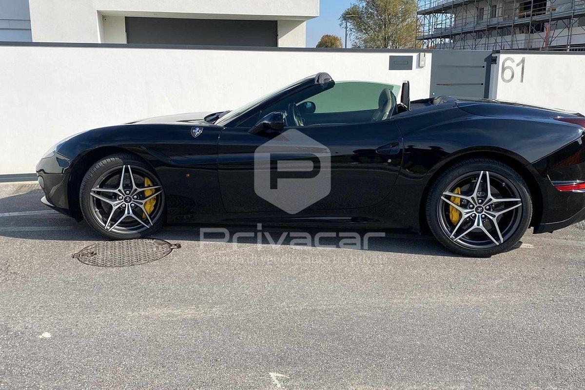 FERRARI California T DCT