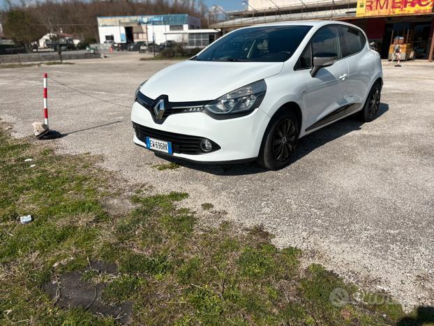 Renault Clio 1.5 dCi 8V 75CV 5 porte Costume National