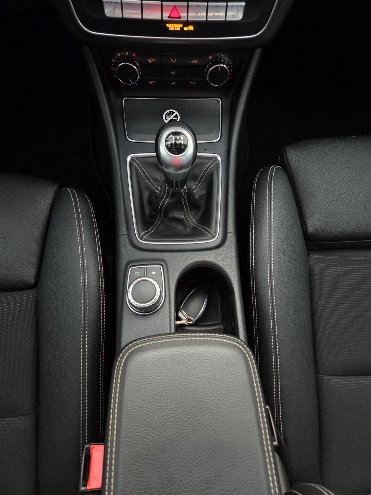 Mercedes-benz CLA 200 Business