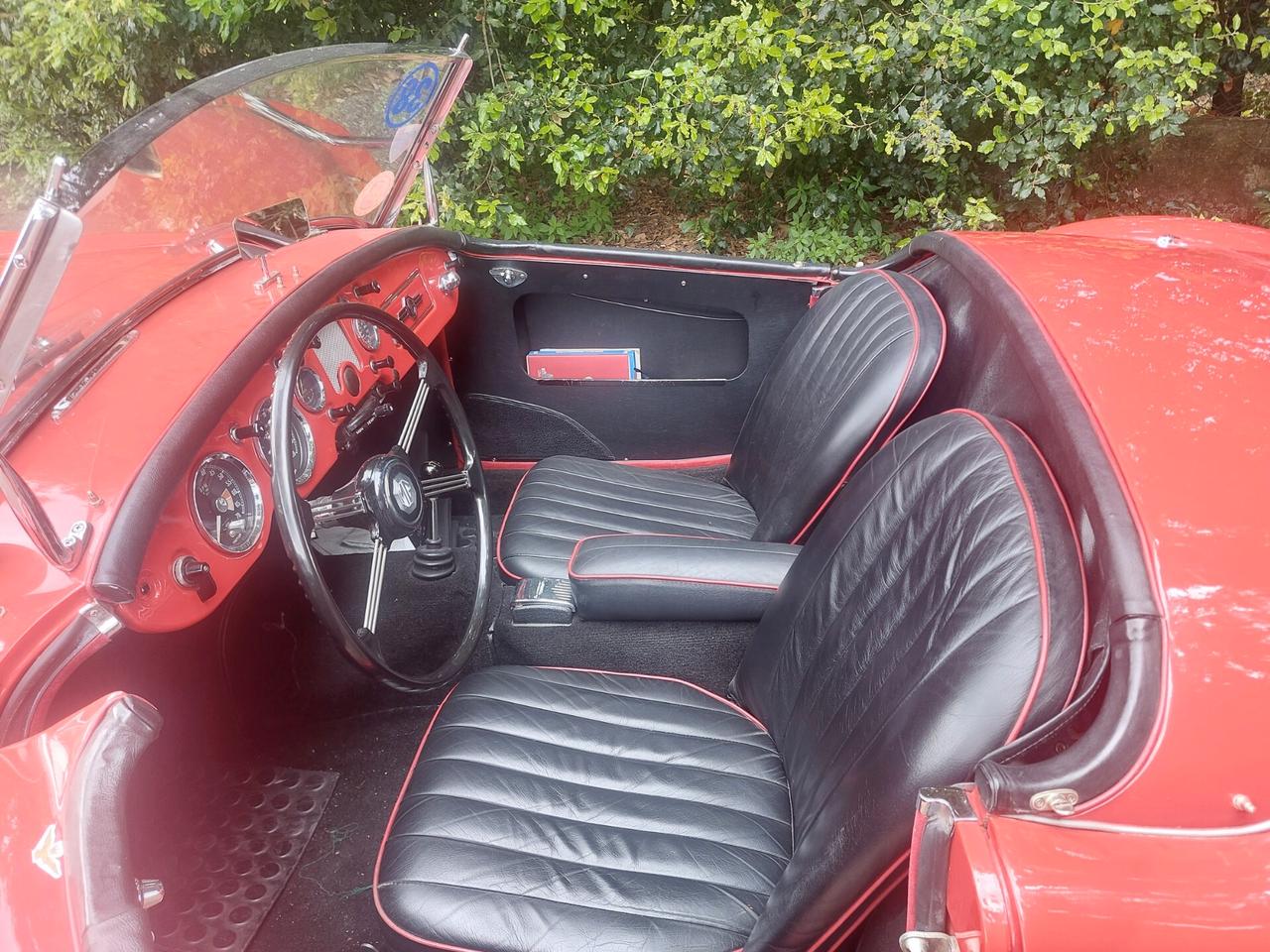 Mg MGA 1500 ASi oro