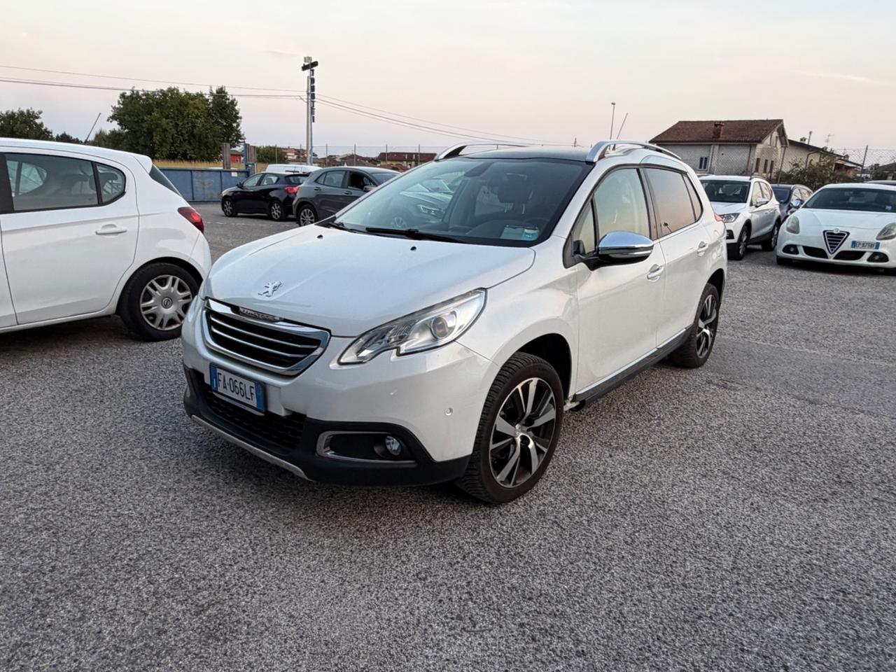 Peugeot 2008 BlueHDi 120 S&S Crossway
