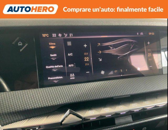 DS AUTOMOBILES DS 4 E-Tense 225 Cross Trocadero