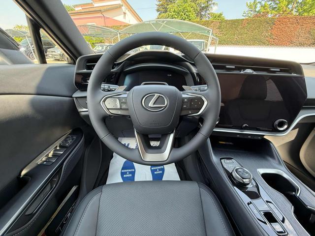 LEXUS RZ Full Electric 450e Design SEMESTRALE