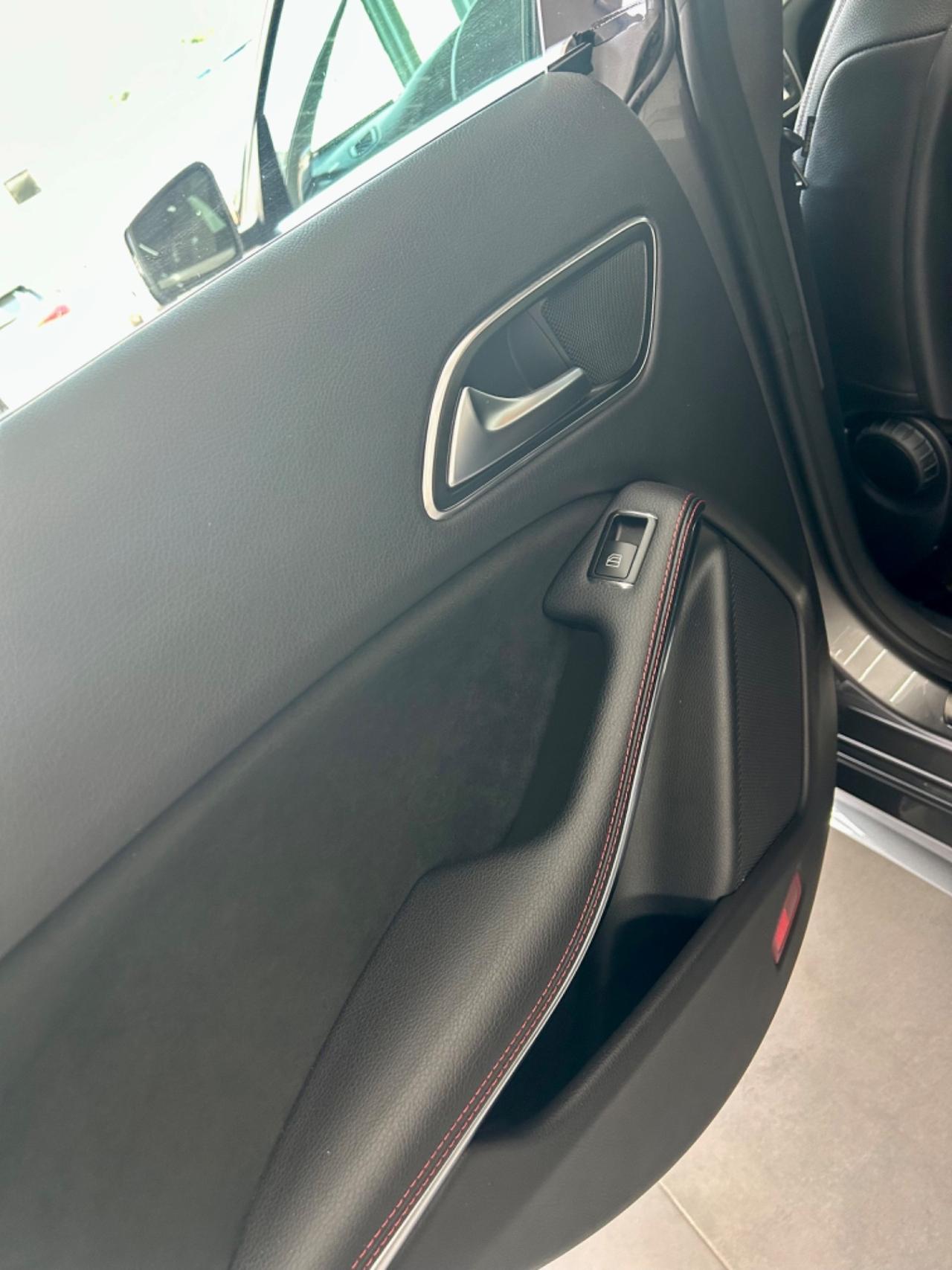 Mercedes CLA 200 d Automatic Premium FINANZIABILE
