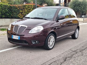 Lancia Ypsilon 1.3 MJT 75 CV Elle NEOPATENTATI UNICOPROPIETARIO