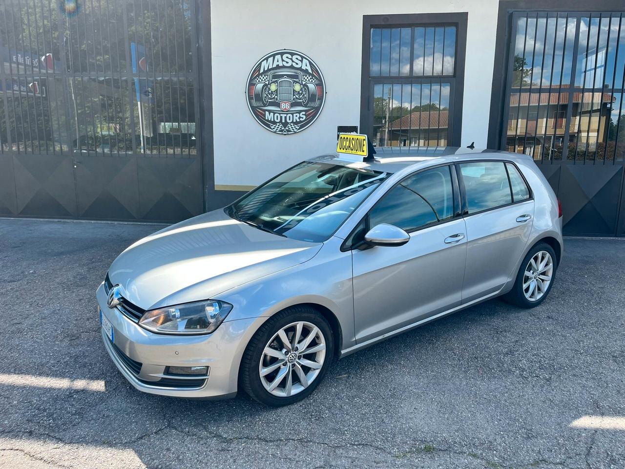 Volkswagen Golf 1.6 TDI 110 CV DSG 5p. HIGHLINE! 24 MESI DI GARANZIA!!