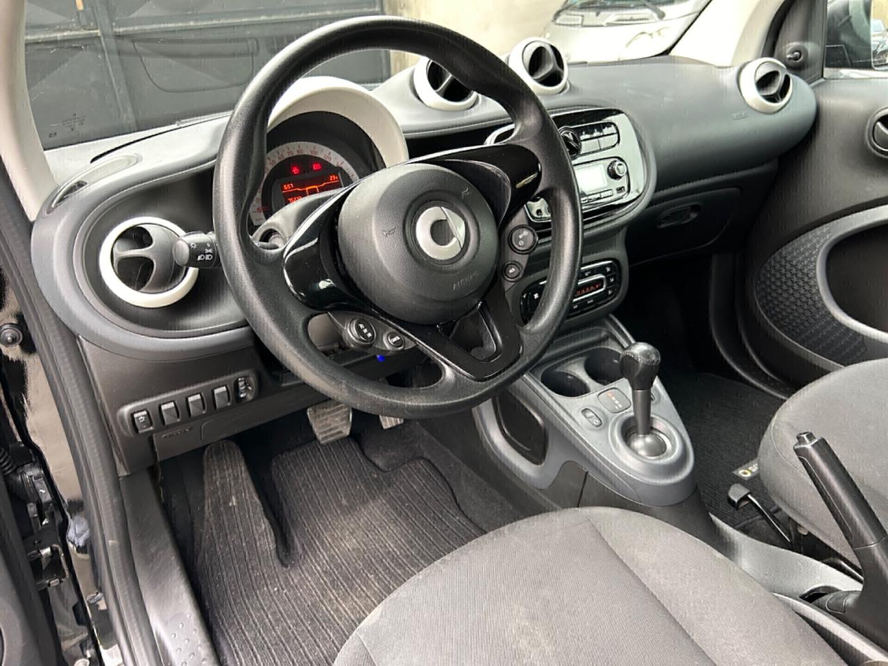 Smart ForTwo 453 1.0 benzina automatica