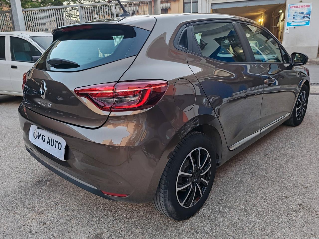 Renault Clio Blue dCi 85 CV 5 porte