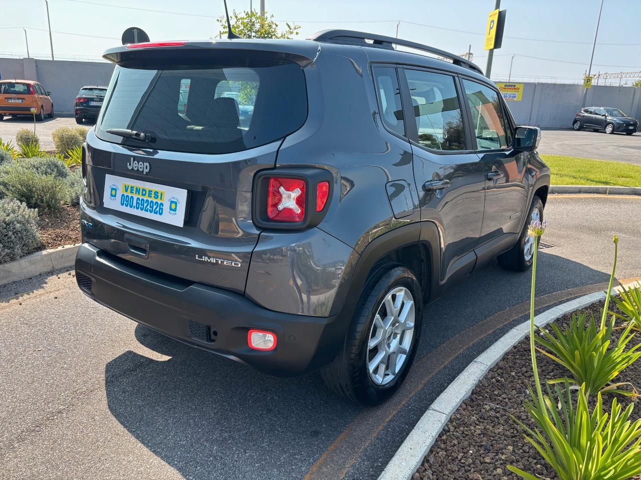 Jeep Renegade 1.3 4Xe GARANTITA 2 LITRI 100KM