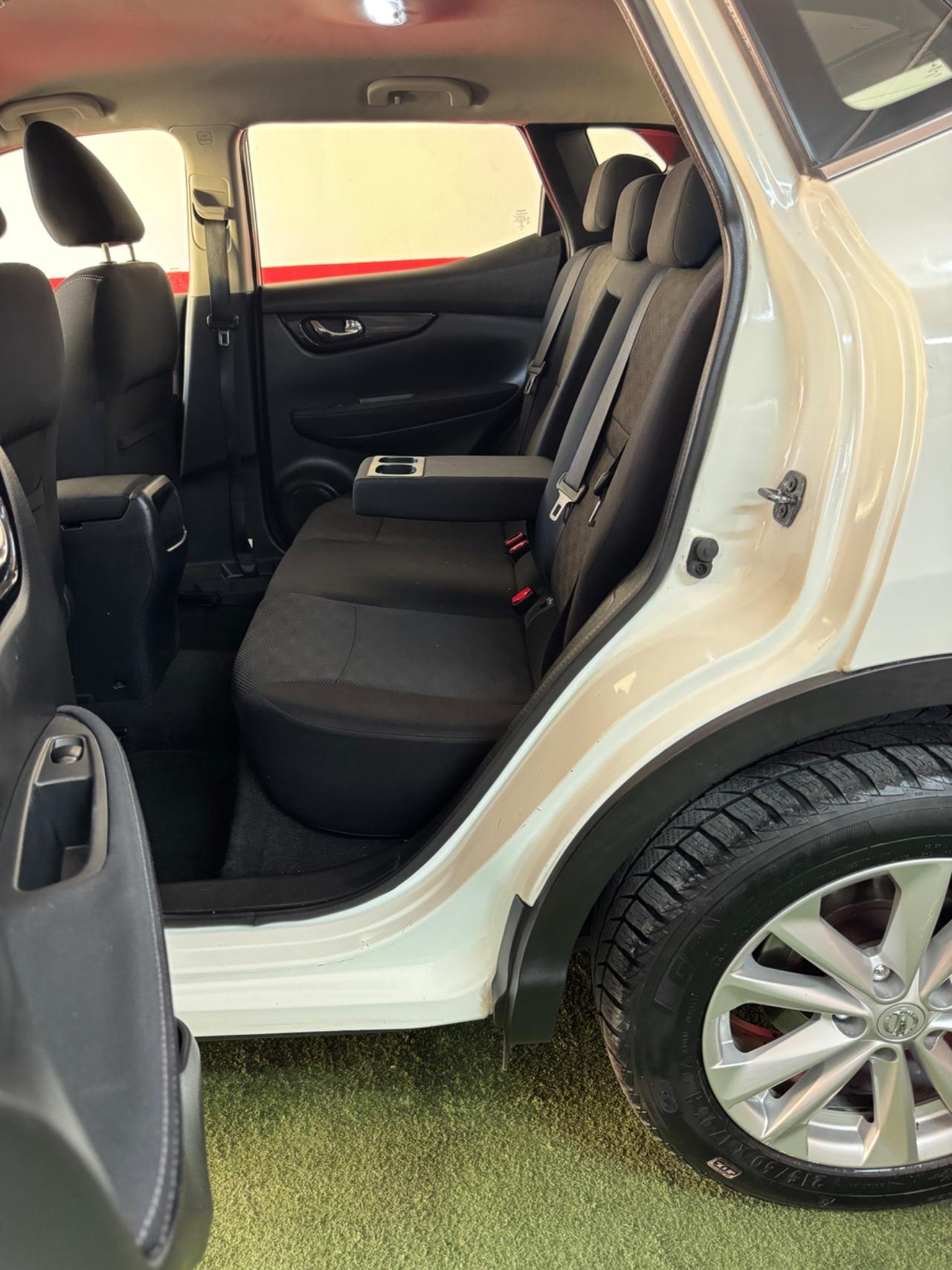 Nissan Qashqai 1.5 dCi 110 CV Tekna , telecamera ,Nav ,Cerchi 17