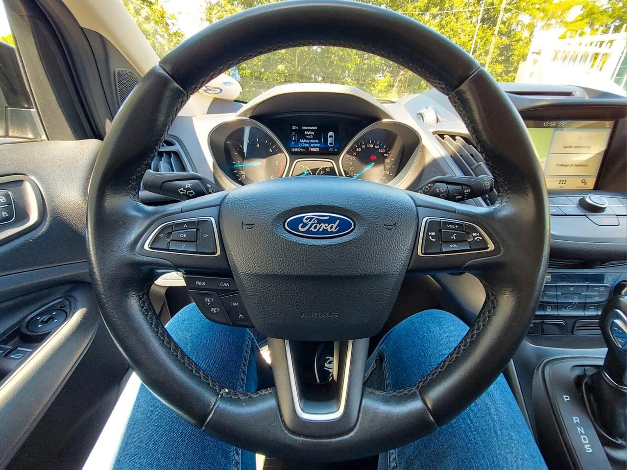 Ford Kuga 2.0 TDCI 120 CV S&S 2WD Powershift Business