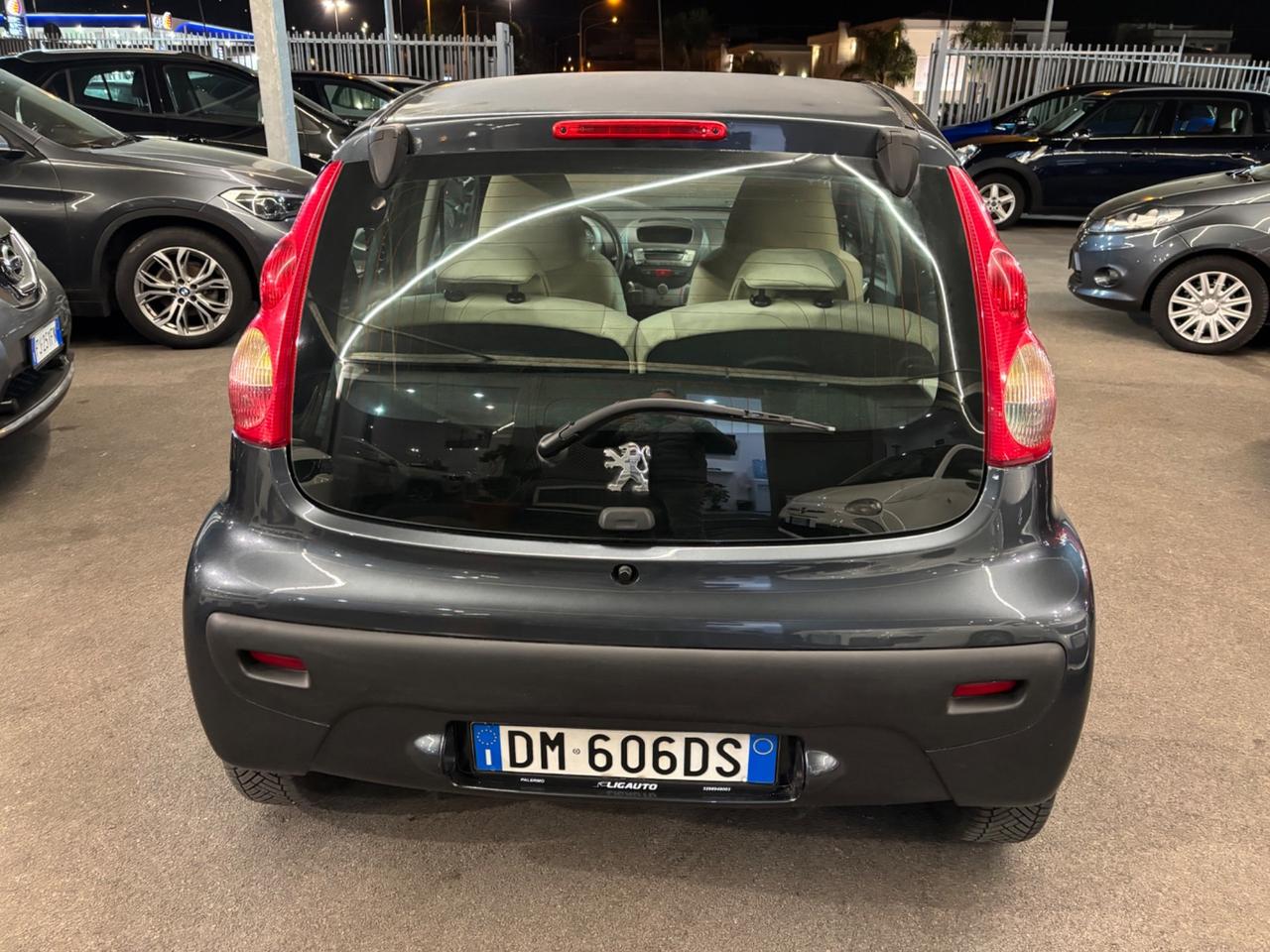 Peugeot 107 1.0 68CV 5p. AUTOMATICA