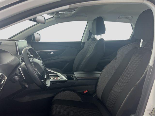 PEUGEOT 3008 3008 BlueHDi 130 EAT8 S&S Business
