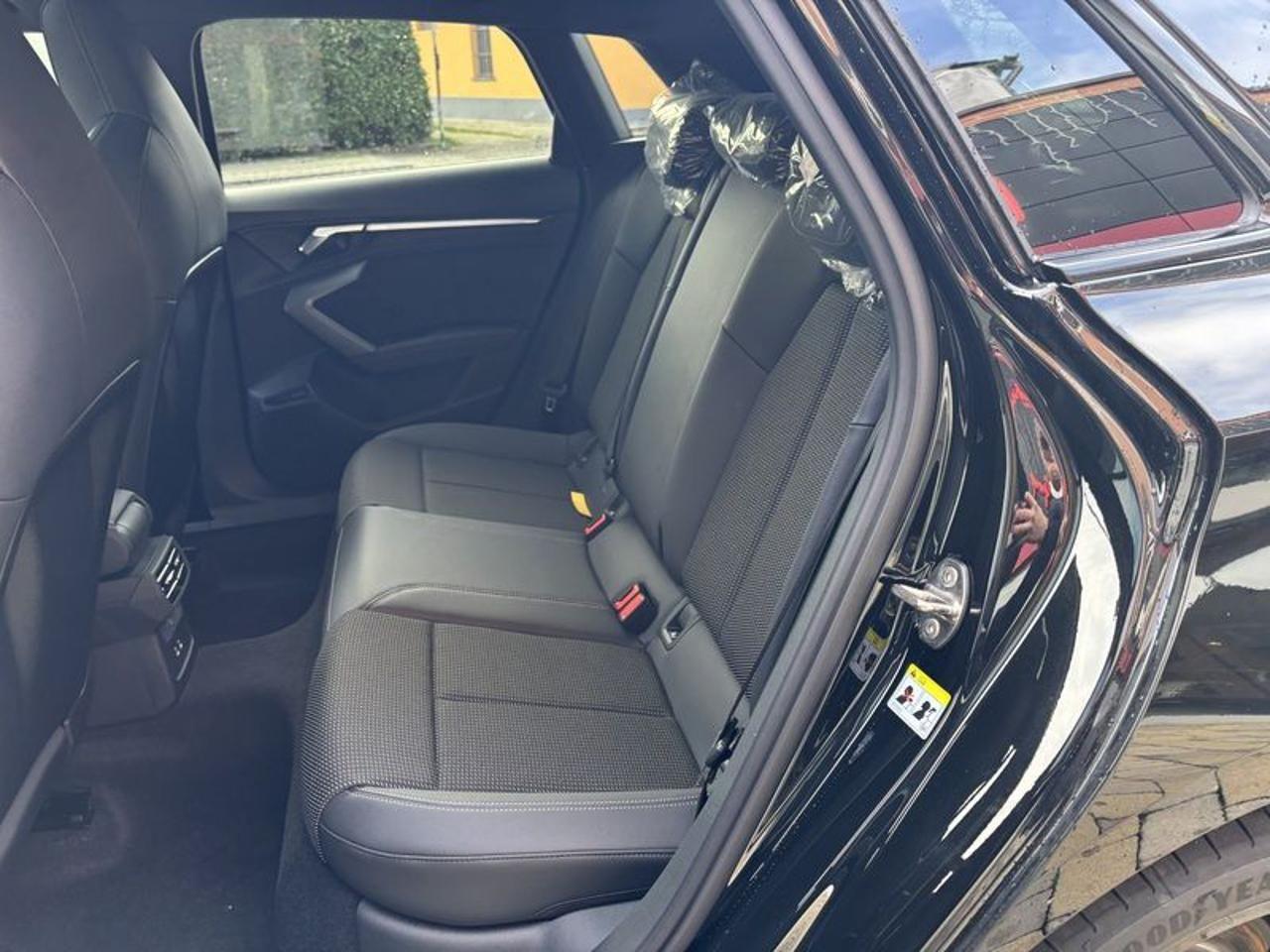 Audi A3 SPB TFSI e 150 kW S tronic S line Black edition