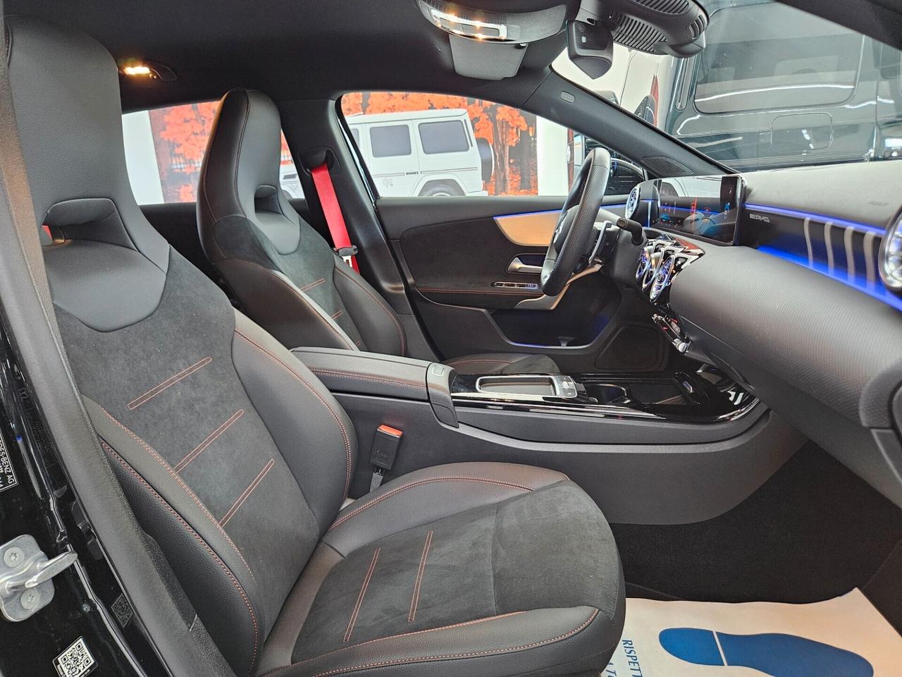 Mercedes-Benz A 35 AMG Line Premium 4matic auto