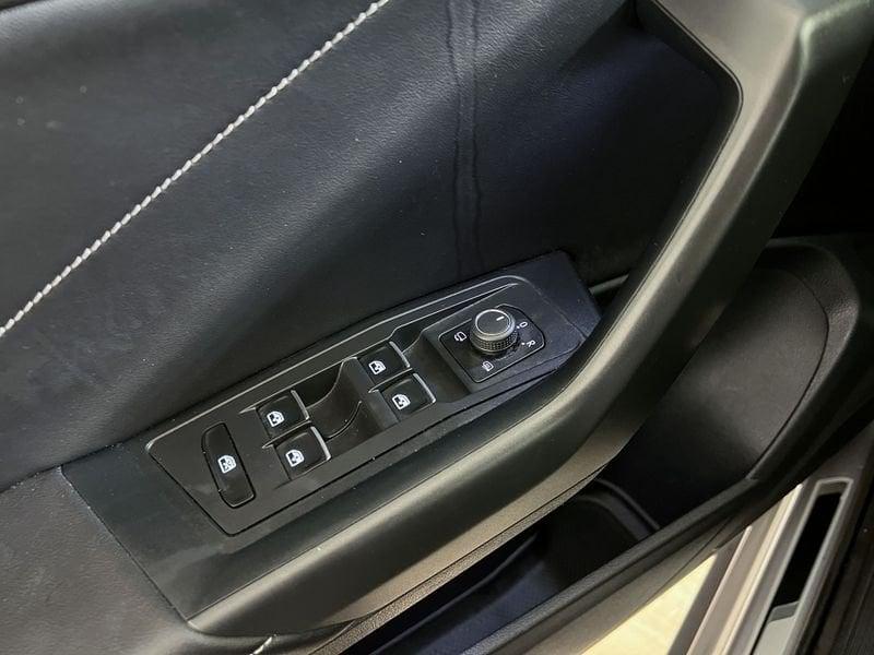 Volkswagen T-Roc T-Roc 1.5 tsi R-Line dsg