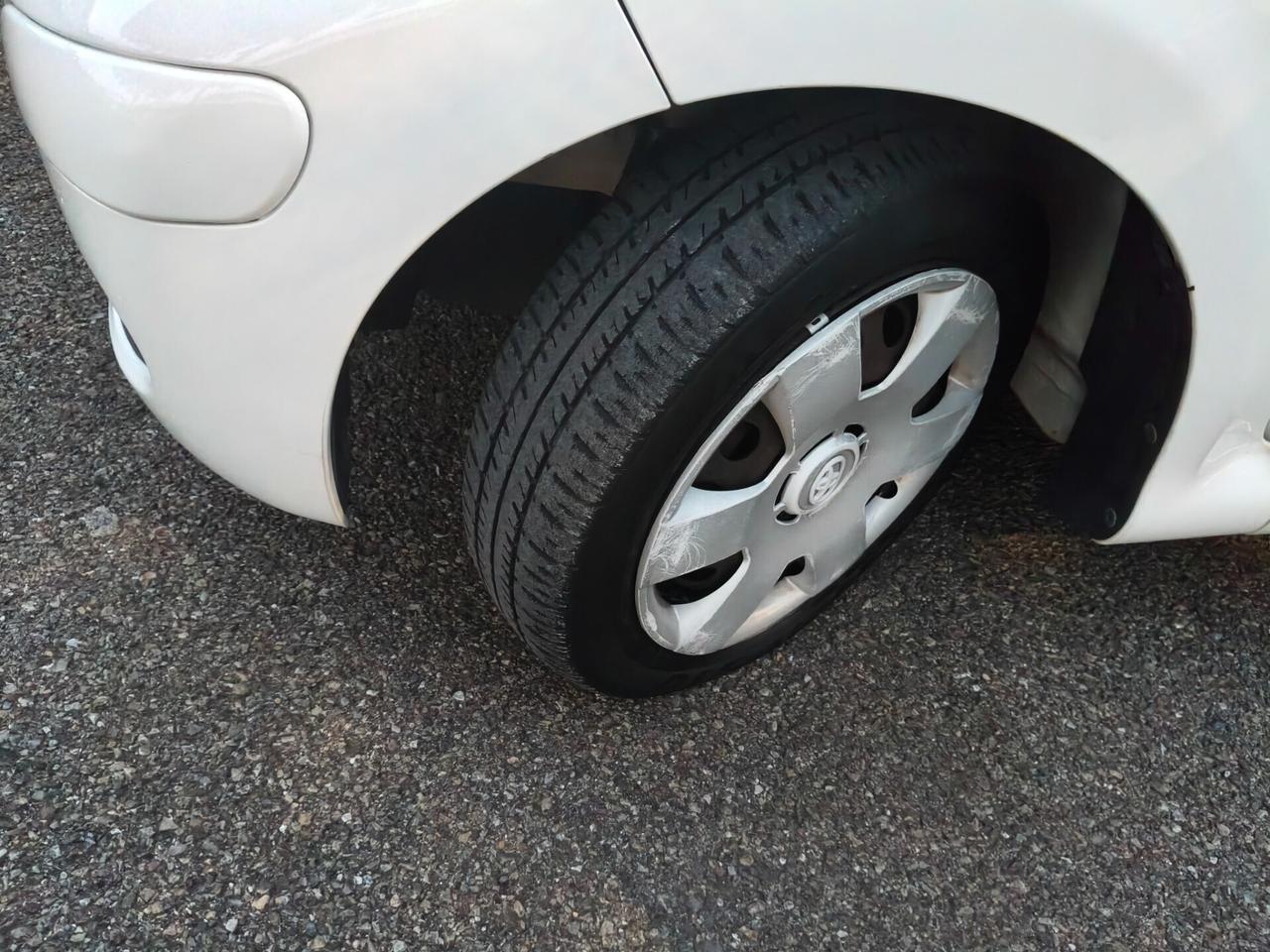 Toyota Aygo 1.0 SOLO 76.000 KM NAV