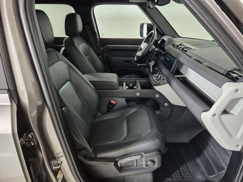 Land Rover Defender VII 2020 110 Diesel 110 3.0d i6 mhev X-Dynamic S awd 250cv au