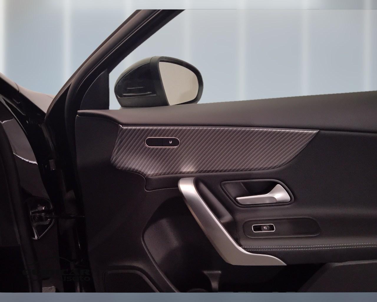 Mercedes-Benz Classe A - W177 2023 - A 180 d Progressive Advanced Plus auto