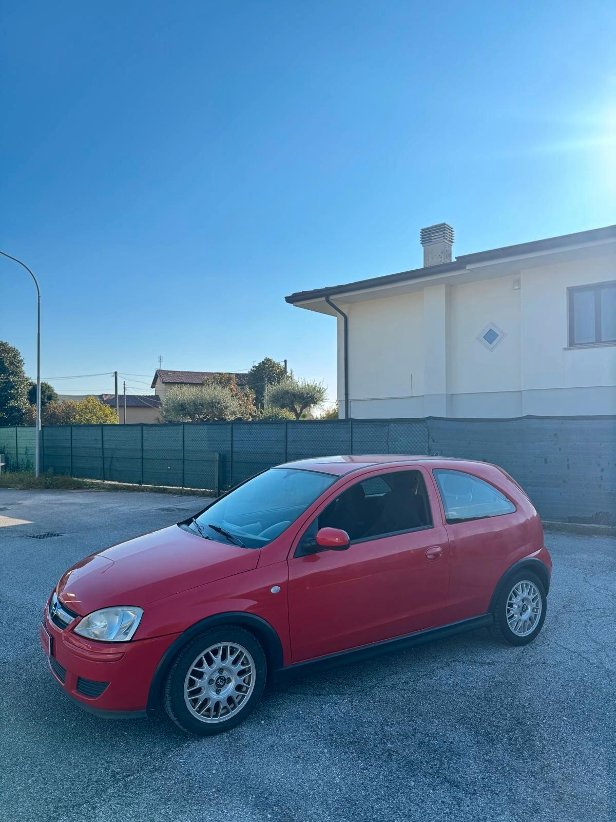 Opel Corsa 1.0i 12V cat 3 porte Club