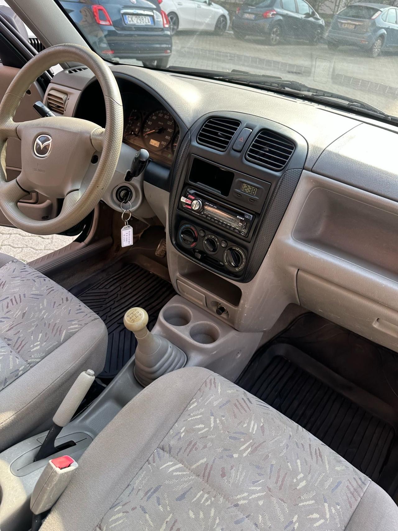 Mazda Demio 1.3i 16V Exclusive