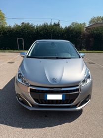Peugeot 208 1.5 - NEOP. - NAV. - 12 MESI DI GARANZIA -