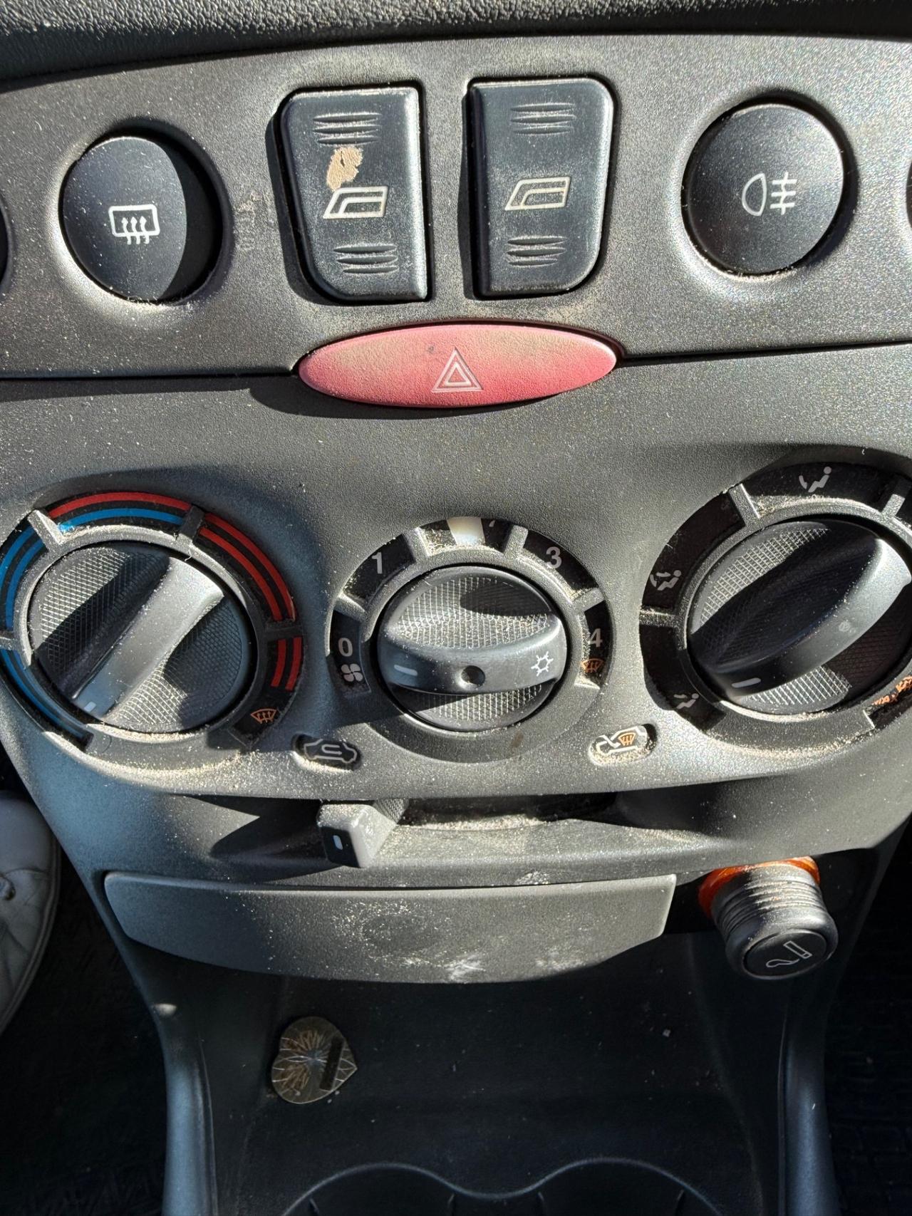 Fiat Punto 1.2i 16V cat 5 porte perfetta