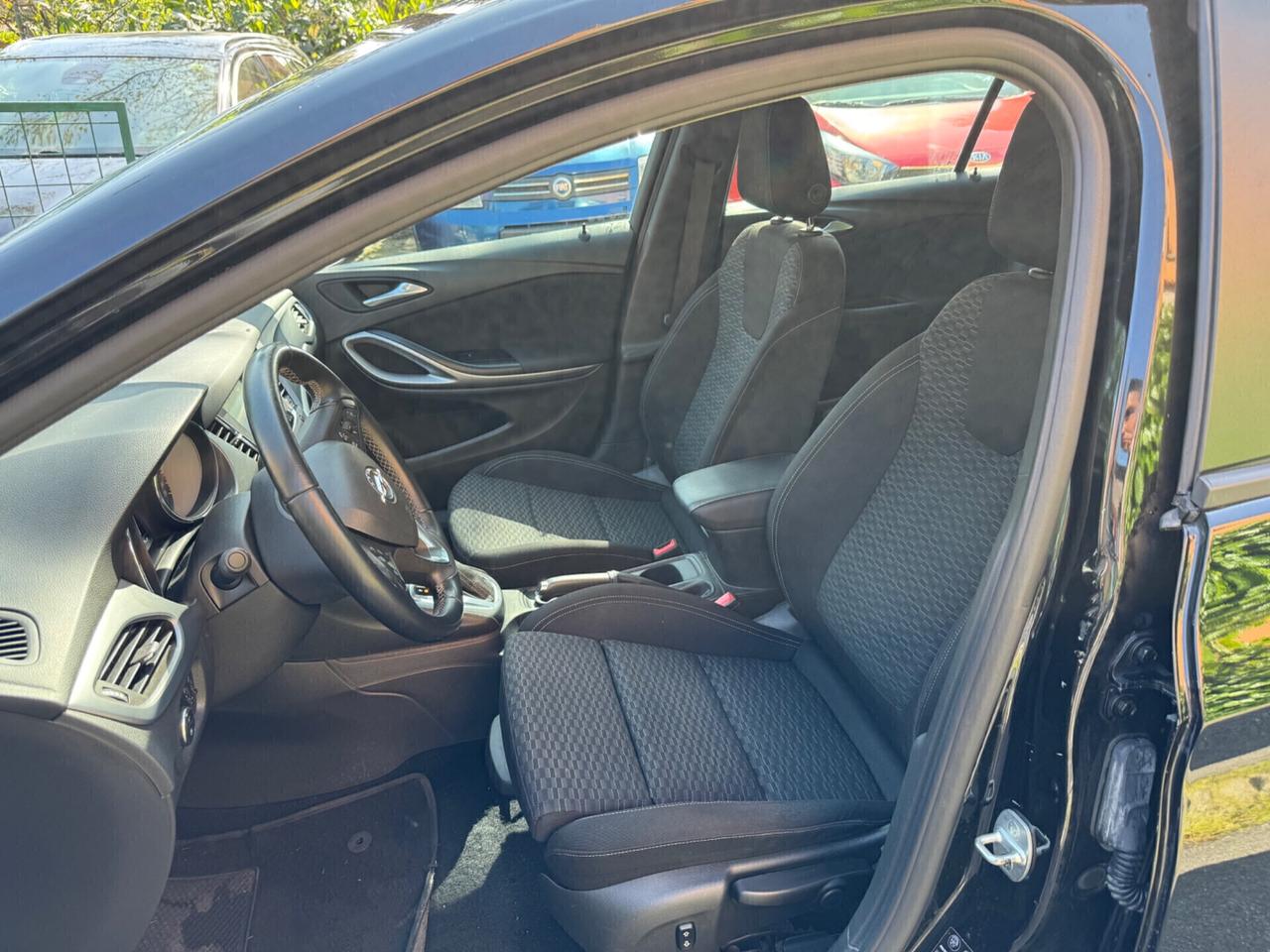 Opel Astra 1.6 CDTi 136CV aut. Sports Tourer Business automatica