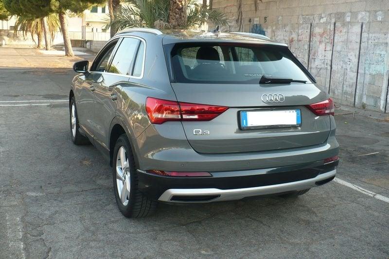 Audi Q3 Q3 35 TDI S tronic Business Advanced