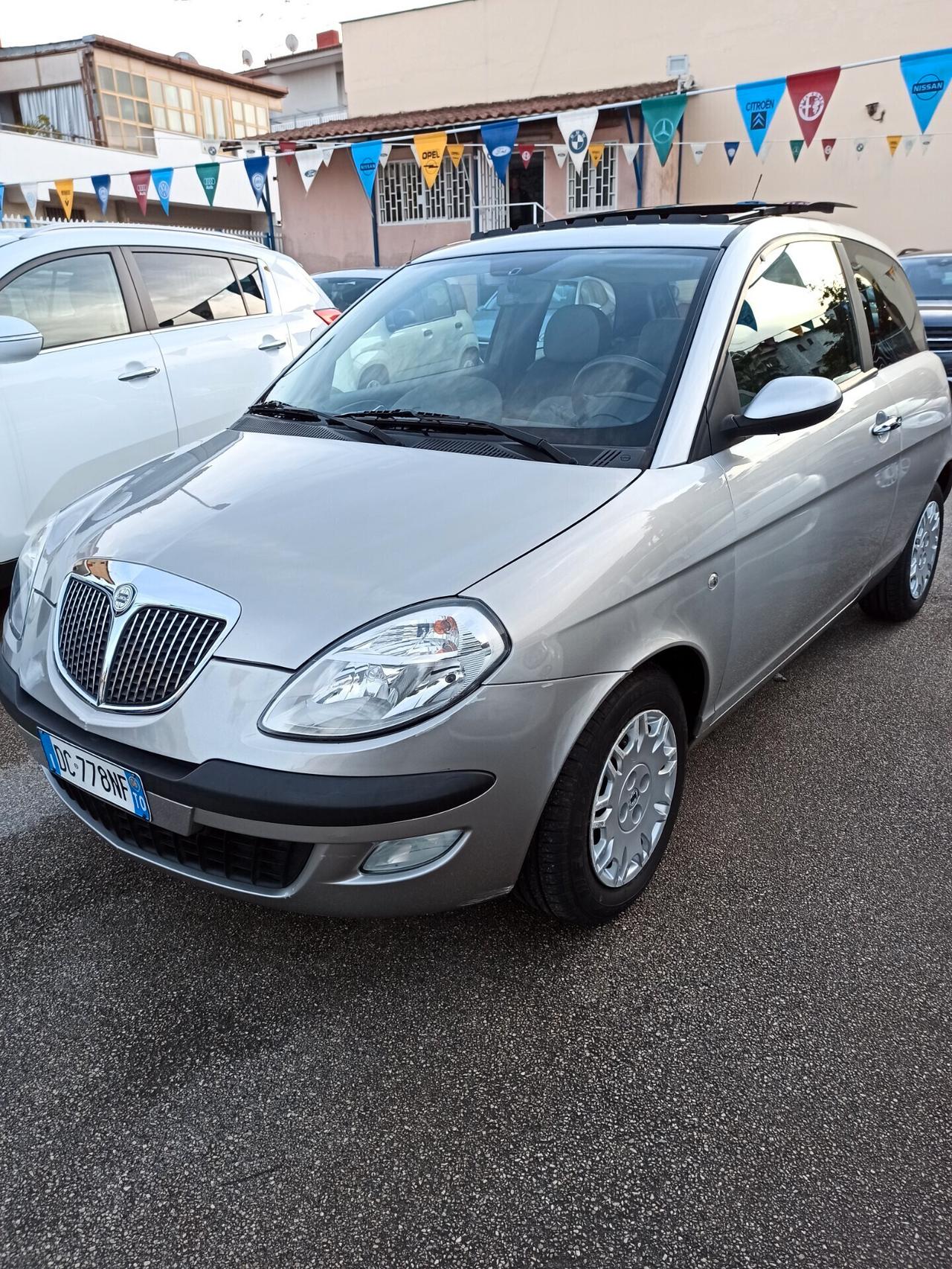 Lancia Ypsilon 1.2 Oro Tetto Panoramico Apribile