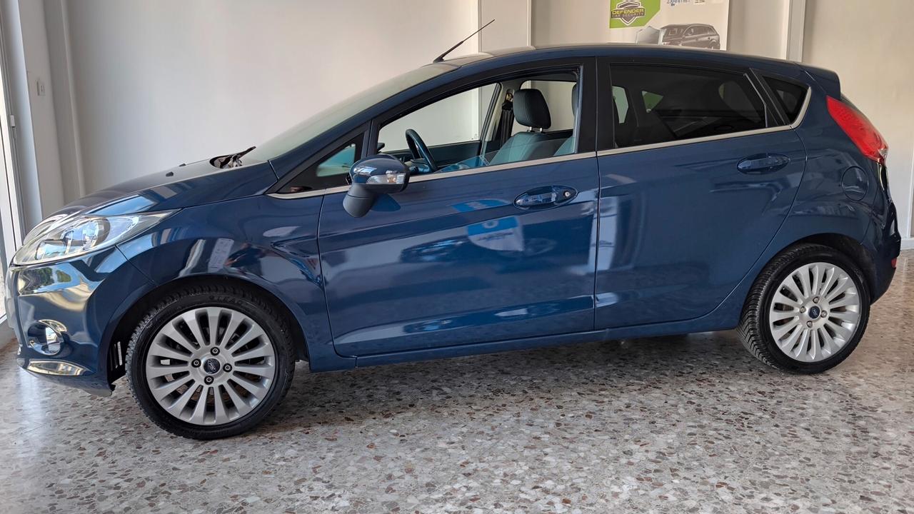 Ford Fiesta 1.4 5 porte Bz.- GPL Titanium
