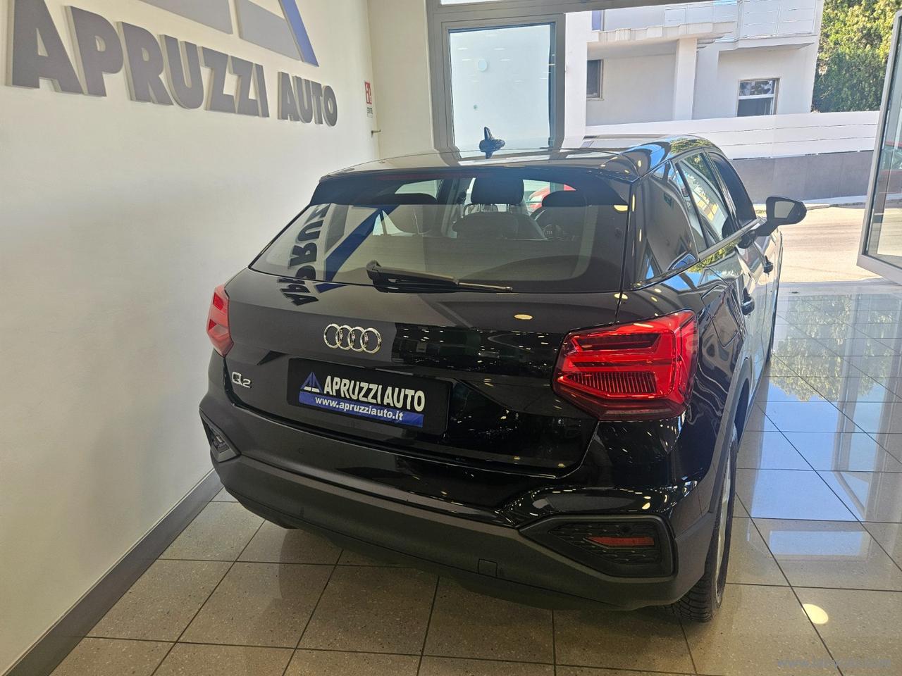 AUDI Q2 30 TDI S tronic Business