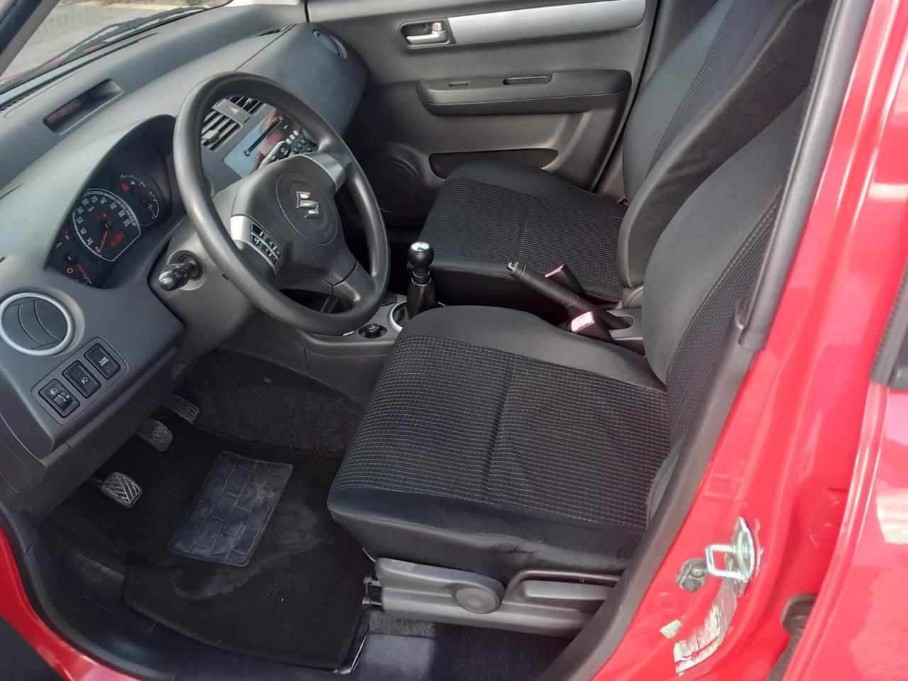 Suzuki Swift 1.3 5p. GLX