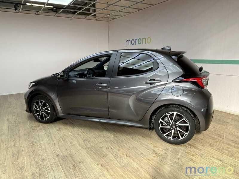 Toyota Yaris 1.5h Lounge