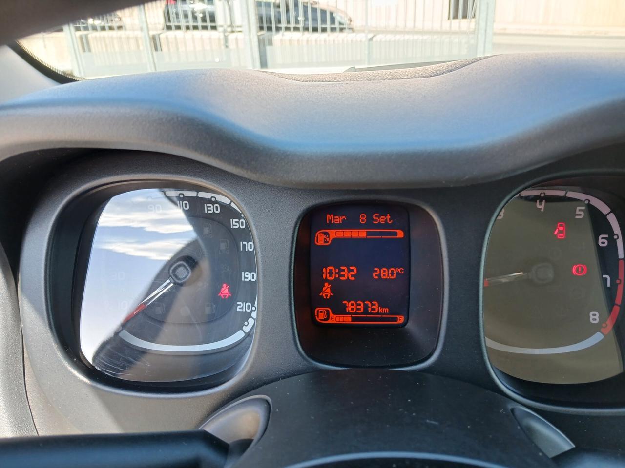 FIAT PANDA 1.0 BENZINA HYBRID 70CV 2023