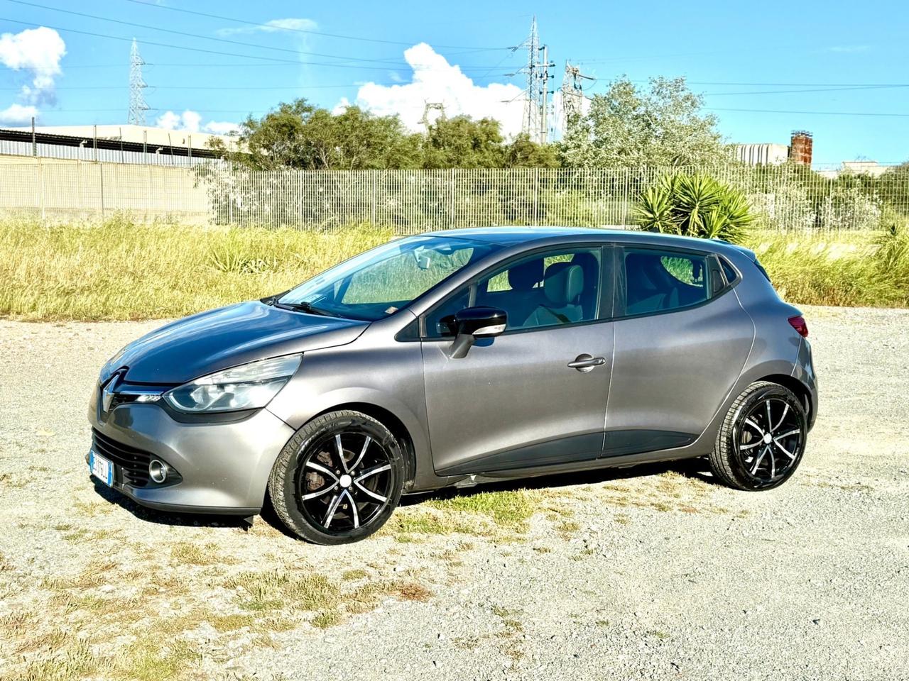 Renault Clio 1.5 Diesel 5 porte-Neopatentati-Permuta
