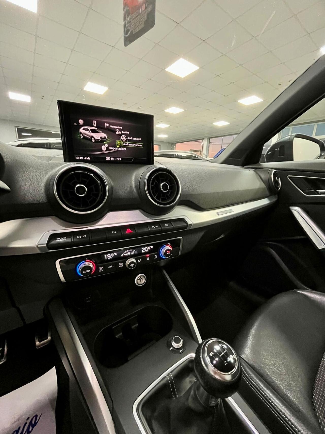 Audi Q2 1.6 TDI S-LINE