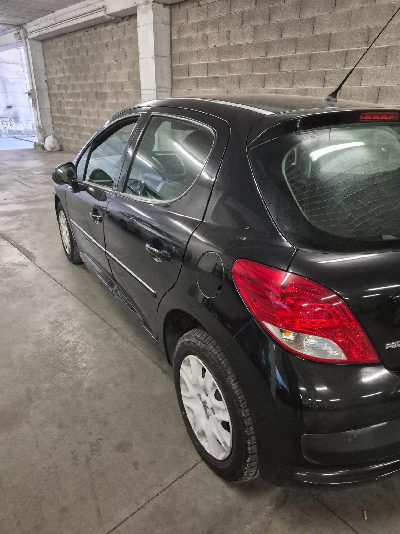 Peugeot 207 1.4 8V 75CV SW Energie ECO GPL