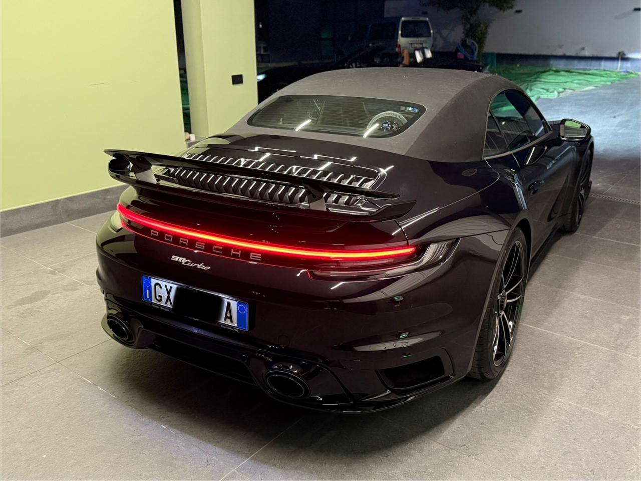 Porsche 911 Turbo Cabriolet 581cv - PACK LUX