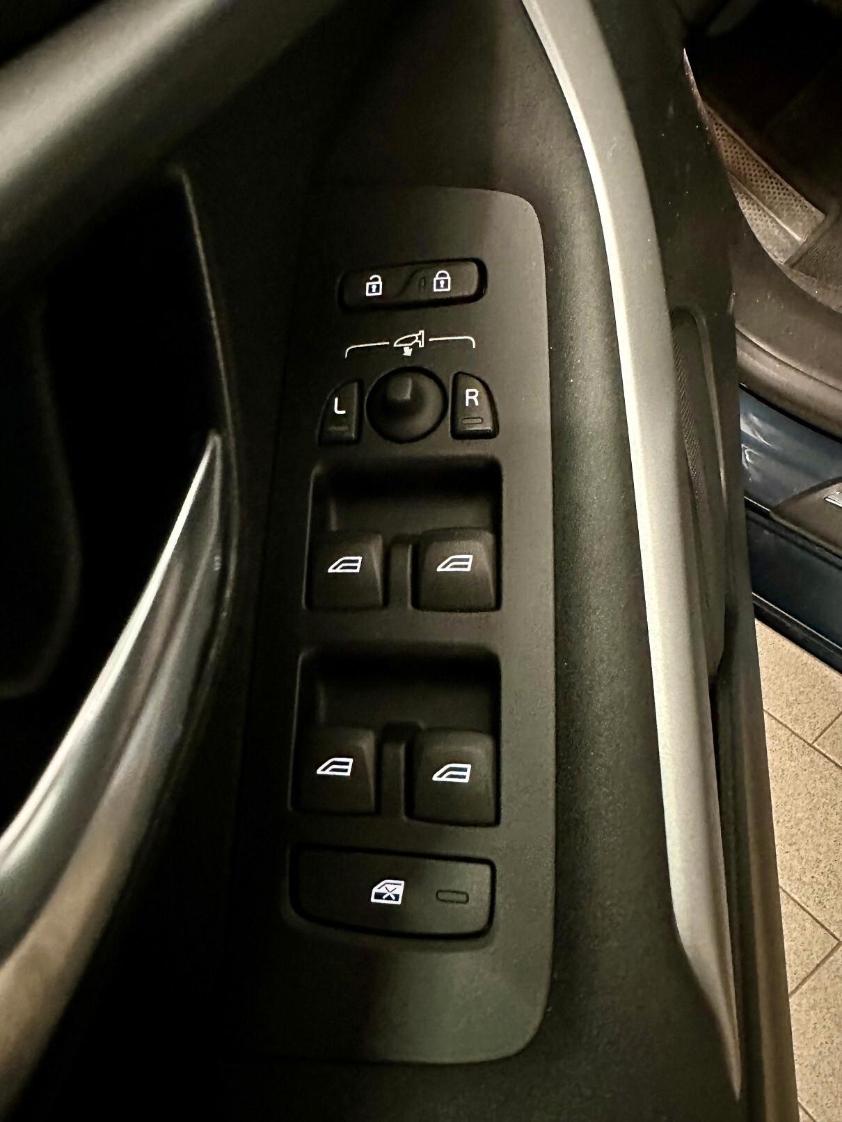 Volvo V40 D2 Plus